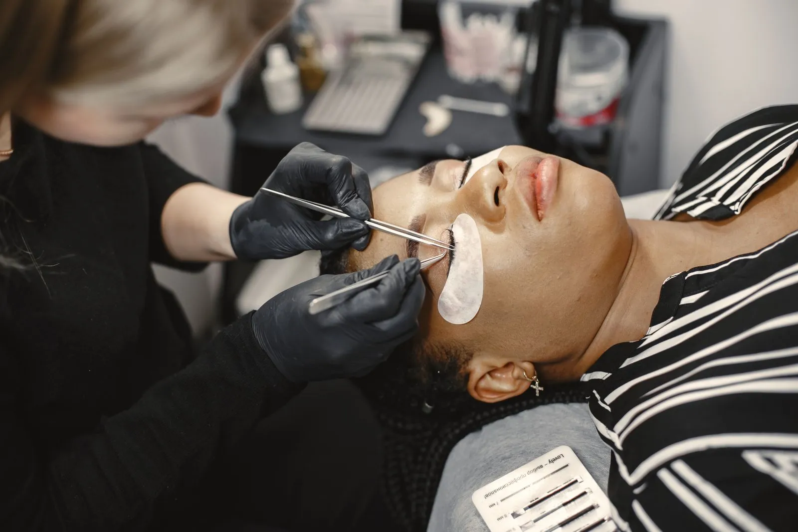 How to Care for Lash Extensions at Home